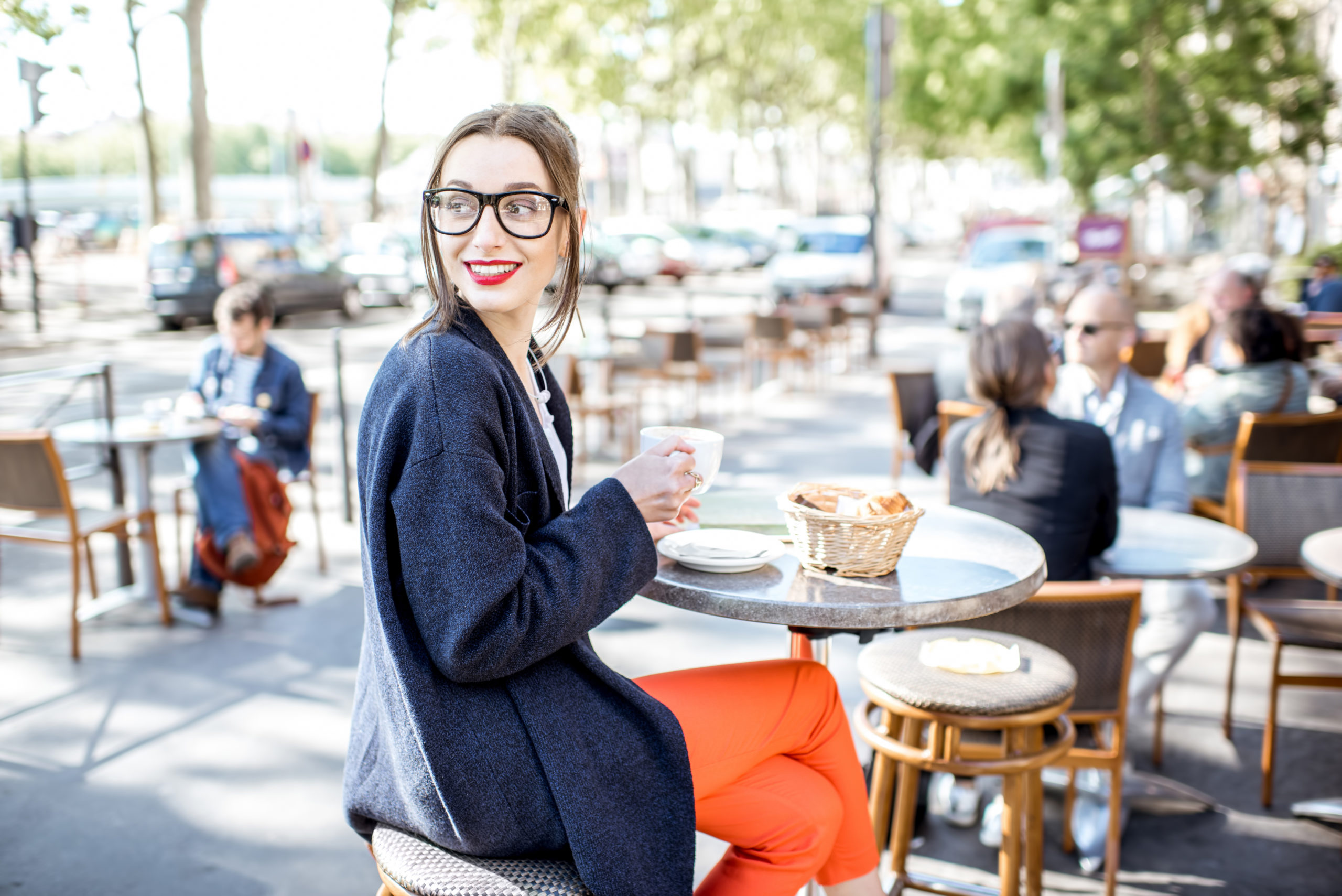 As a teacher, I often hear students talking about their trips to France. They always seem to have so many questions about tipping etiquette in the country. In this blog post, I'll outline ten things that everyone should know before they travel to France and tip someone there. Keep reading for all the details!
