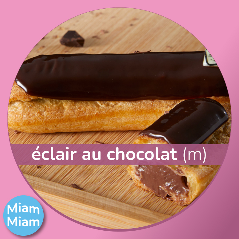 French éclair au chocolat